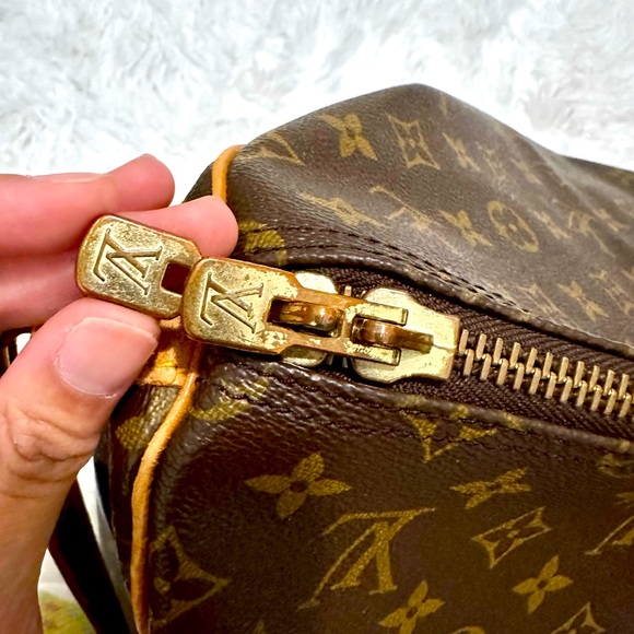 Louis Vuitton Keepall Bandouliere 55 - Picture 7 of 8